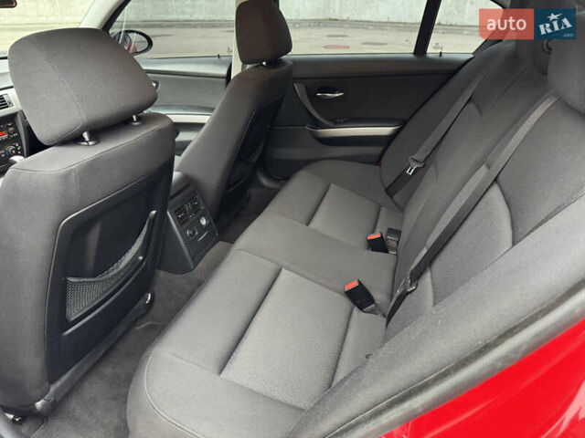 Красный БМВ 3 Серия, объемом двигателя 2 л и пробегом 258 тыс. км за 7300 $, фото 22 на Automoto.ua