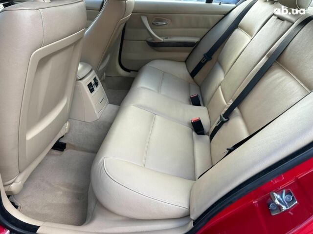Красный БМВ 3 Серия, объемом двигателя 2 л и пробегом 93 тыс. км за 8940 $, фото 9 на Automoto.ua