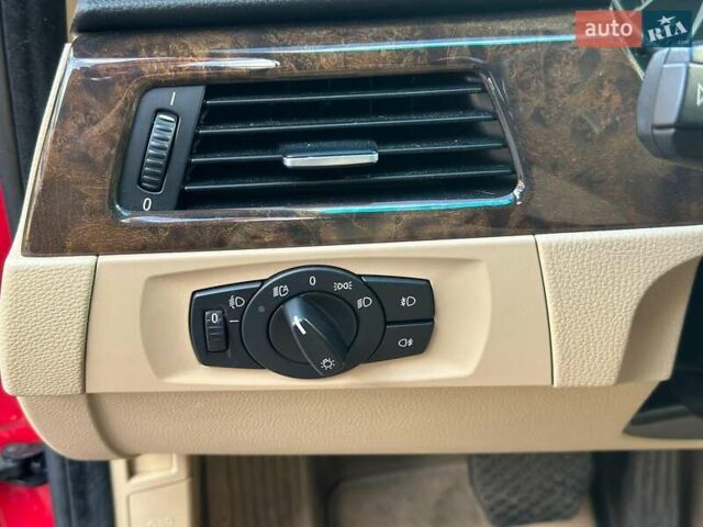 Красный БМВ 3 Серия, объемом двигателя 2 л и пробегом 93 тыс. км за 8940 $, фото 16 на Automoto.ua