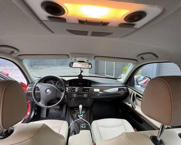 Красный БМВ 3 Серия, объемом двигателя 2.5 л и пробегом 312 тыс. км за 8008 $, фото 15 на Automoto.ua