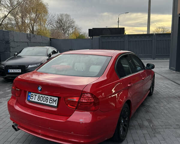 Красный БМВ 3 Серия, объемом двигателя 2.5 л и пробегом 312 тыс. км за 8008 $, фото 2 на Automoto.ua