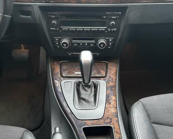 Красный БМВ 3 Серия, объемом двигателя 1.99 л и пробегом 166 тыс. км за 7999 $, фото 30 на Automoto.ua