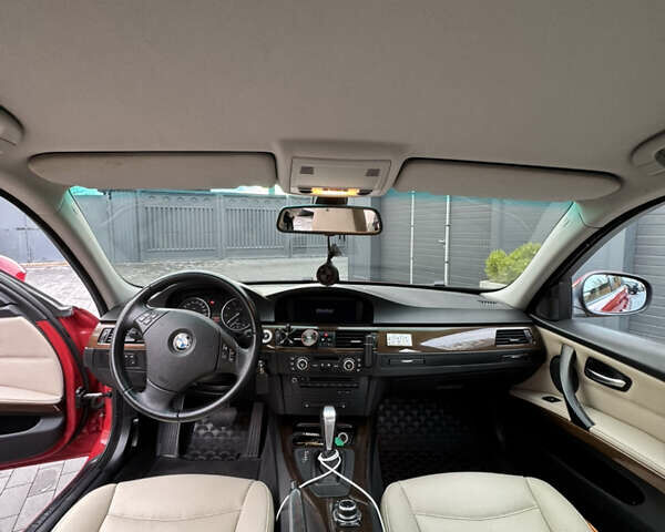 Красный БМВ 3 Серия, объемом двигателя 2.5 л и пробегом 312 тыс. км за 8008 $, фото 10 на Automoto.ua