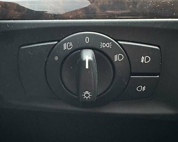 Красный БМВ 3 Серия, объемом двигателя 1.99 л и пробегом 166 тыс. км за 7999 $, фото 27 на Automoto.ua