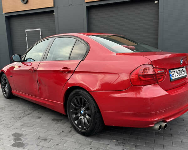 Красный БМВ 3 Серия, объемом двигателя 2.5 л и пробегом 312 тыс. км за 8008 $, фото 9 на Automoto.ua