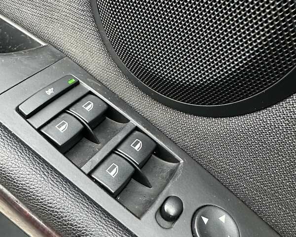 Красный БМВ 3 Серия, объемом двигателя 1.99 л и пробегом 166 тыс. км за 7999 $, фото 28 на Automoto.ua