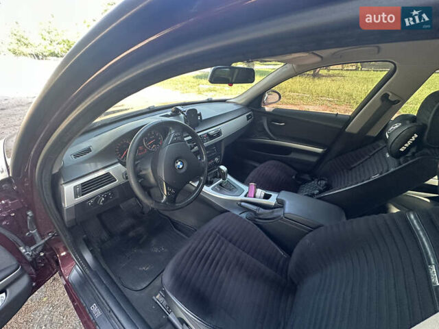 Червоний БМВ 3 Серія, об'ємом двигуна 2 л та пробігом 184 тис. км за 8200 $, фото 7 на Automoto.ua