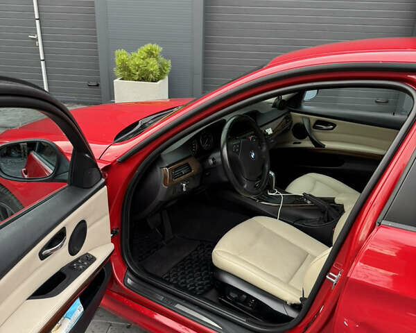 Красный БМВ 3 Серия, объемом двигателя 2.5 л и пробегом 312 тыс. км за 8008 $, фото 14 на Automoto.ua