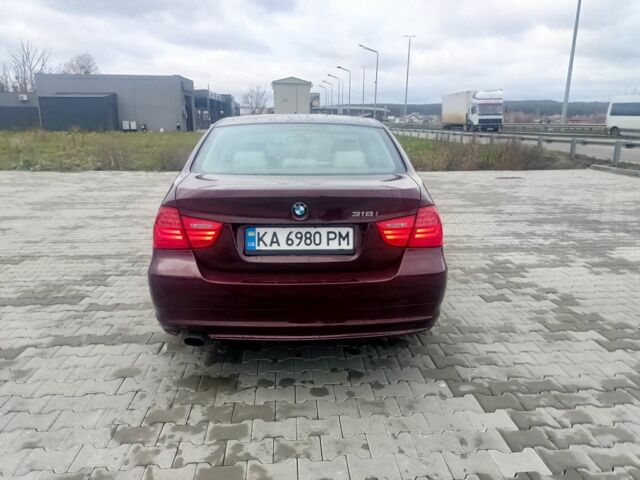 Червоний БМВ 3 Серія, об'ємом двигуна 2 л та пробігом 180 тис. км за 7500 $, фото 4 на Automoto.ua