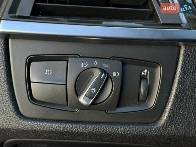 БМВ 3 Серія 2012 у Одесі на Automoto.ua Червоний БМВ 3 Серія, об'ємом двигуна 2.98 л та пробігом 154 тис. км за 17900 $, фото 53 на Automoto.ua