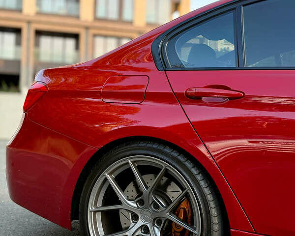 Красный БМВ 3 Серия, объемом двигателя 2 л и пробегом 165 тыс. км за 20000 $, фото 5 на Automoto.ua