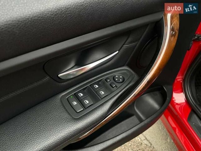 Червоний БМВ 3 Серія, об'ємом двигуна 2 л та пробігом 223 тис. км за 11799 $, фото 16 на Automoto.ua