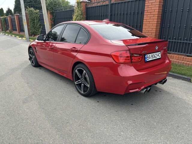 Красный БМВ 3 Серия, объемом двигателя 2 л и пробегом 221 тыс. км за 14000 $, фото 5 на Automoto.ua