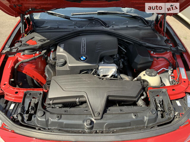 Красный БМВ 3 Серия, объемом двигателя 2 л и пробегом 190 тыс. км за 15499 $, фото 12 на Automoto.ua