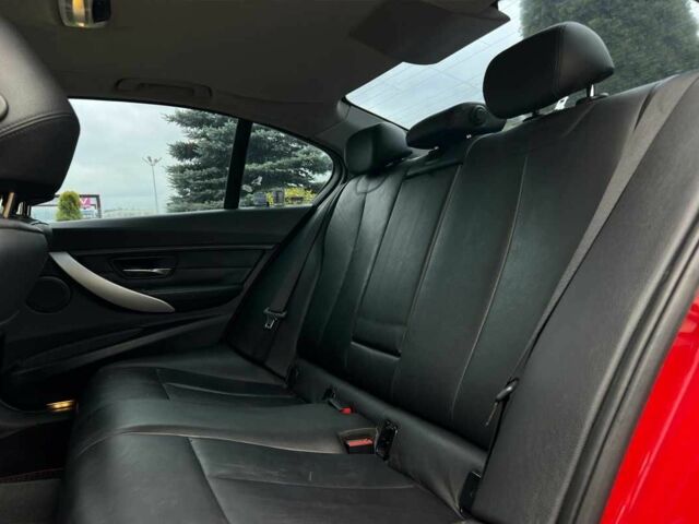 Красный БМВ 3 Серия, объемом двигателя 2 л и пробегом 226 тыс. км за 10500 $, фото 11 на Automoto.ua