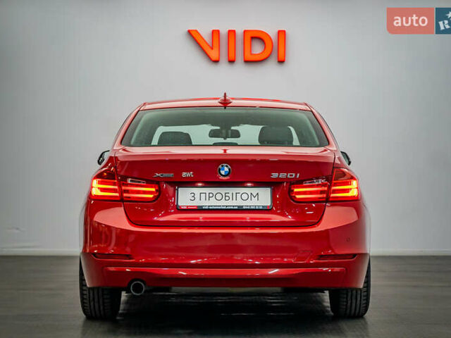 Красный БМВ 3 Серия, объемом двигателя 2 л и пробегом 124 тыс. км за 14705 $, фото 5 на Automoto.ua