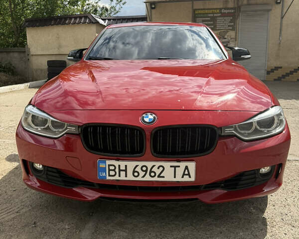 Красный БМВ 3 Серия, объемом двигателя 2 л и пробегом 240 тыс. км за 14999 $, фото 1 на Automoto.ua