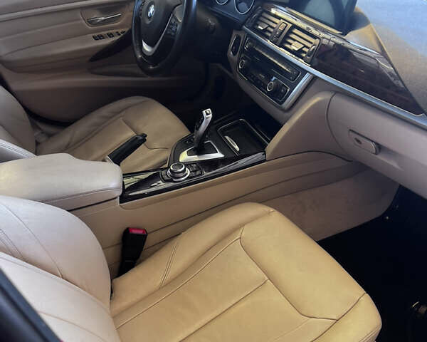 Красный БМВ 3 Серия, объемом двигателя 2 л и пробегом 179 тыс. км за 12000 $, фото 10 на Automoto.ua