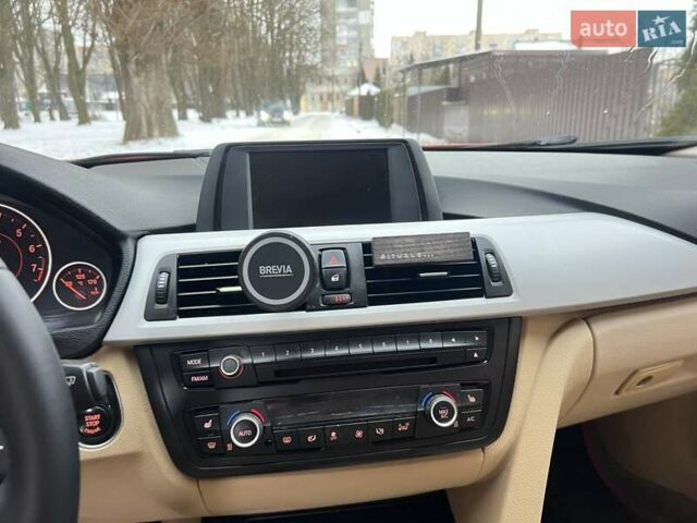 Красный БМВ 3 Серия, объемом двигателя 2 л и пробегом 200 тыс. км за 12222 $, фото 7 на Automoto.ua