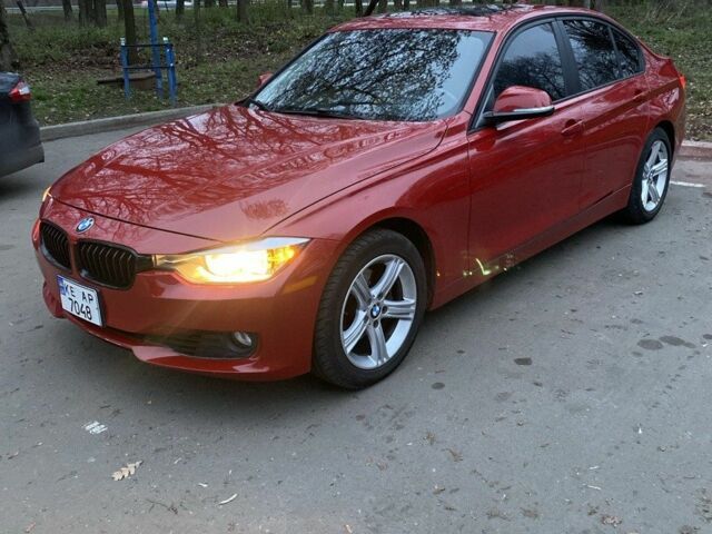 Красный БМВ 3 Серия, объемом двигателя 2 л и пробегом 200 тыс. км за 12500 $, фото 2 на Automoto.ua