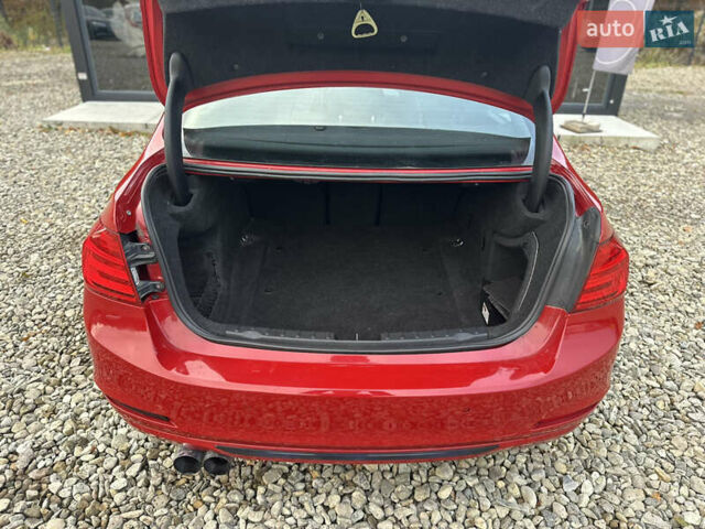 БМВ 3 Серия 2013 в Львове на Automoto.ua Красный БМВ 3 Серия, объемом двигателя 2 л и пробегом 149 тыс. км за 10700 $, фото 4 на Automoto.ua