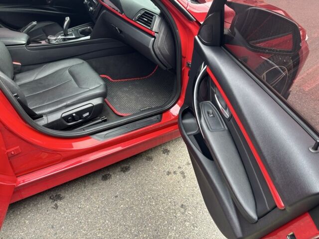 Красный БМВ 3 Серия, объемом двигателя 2 л и пробегом 221 тыс. км за 14000 $, фото 16 на Automoto.ua