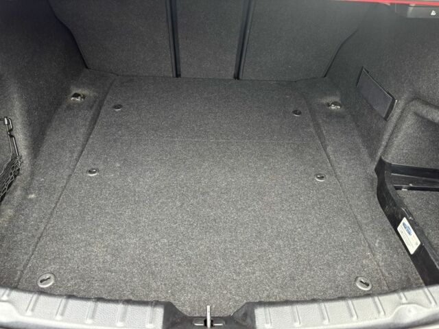 Красный БМВ 3 Серия, объемом двигателя 2 л и пробегом 221 тыс. км за 14000 $, фото 9 на Automoto.ua