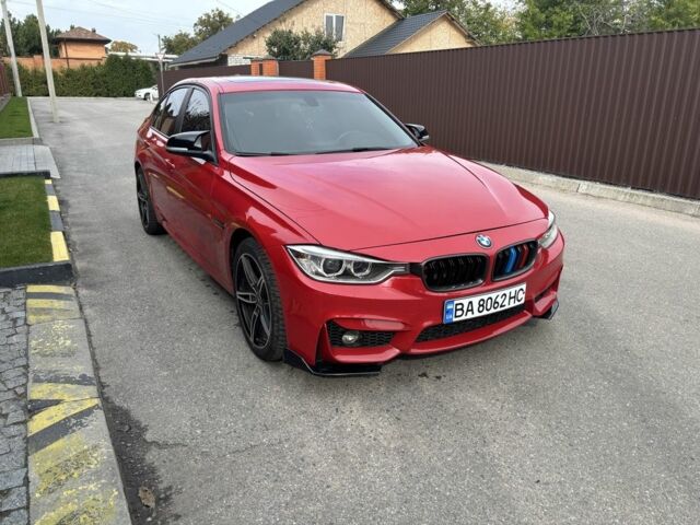 Красный БМВ 3 Серия, объемом двигателя 2 л и пробегом 221 тыс. км за 14000 $, фото 2 на Automoto.ua