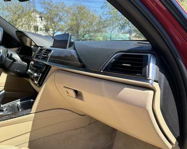 Червоний БМВ 3 Серія, об'ємом двигуна 2 л та пробігом 106 тис. км за 16999 $, фото 68 на Automoto.ua