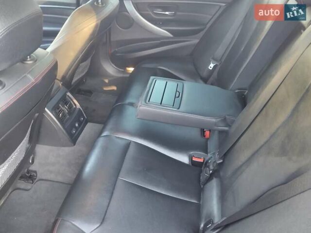 Красный БМВ 3 Серия, объемом двигателя 2 л и пробегом 113 тыс. км за 15499 $, фото 16 на Automoto.ua