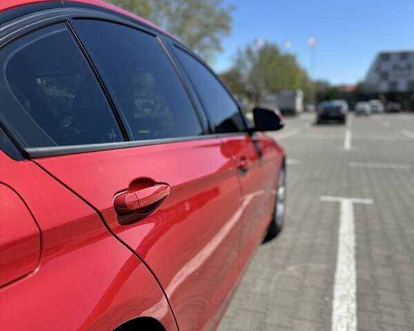 Червоний БМВ 3 Серія, об'ємом двигуна 2 л та пробігом 106 тис. км за 16999 $, фото 19 на Automoto.ua