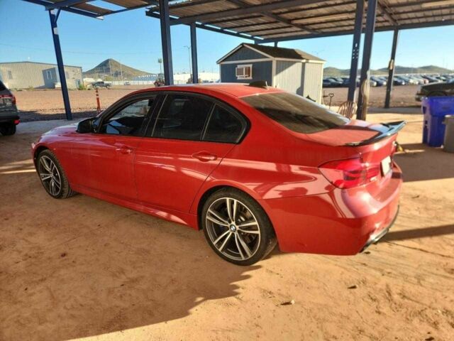 Красный БМВ 3 Серия, объемом двигателя 3 л и пробегом 82 тыс. км за 4500 $, фото 1 на Automoto.ua