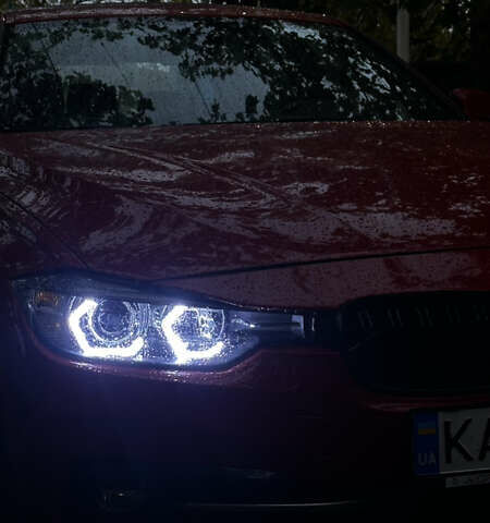 БМВ 3 Серия 2016 в Измаиле на Automoto.ua Красный БМВ 3 Серия, объемом двигателя 2 л и пробегом 160 тыс. км за 17000 $, фото 1 на Automoto.ua