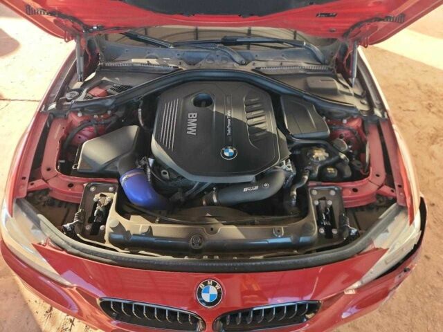 Красный БМВ 3 Серия, объемом двигателя 3 л и пробегом 82 тыс. км за 4500 $, фото 10 на Automoto.ua