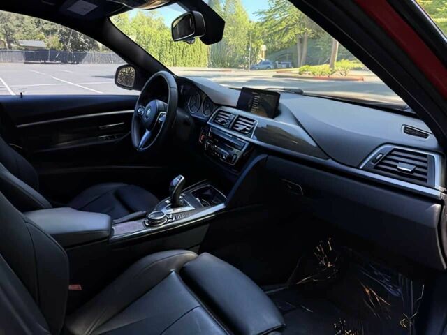 БМВ 3 Серія 2016 у Полтаві на Automoto.ua Червоний БМВ 3 Серія, об'ємом двигуна 2 л та пробігом 76 тис. км за 9000 $, фото 11 на Automoto.ua