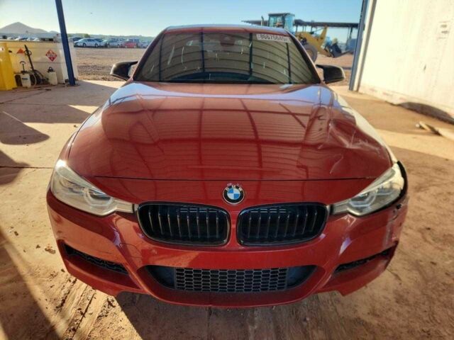 Красный БМВ 3 Серия, объемом двигателя 3 л и пробегом 82 тыс. км за 4500 $, фото 4 на Automoto.ua