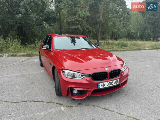 БМВ 3 Серия 2017 в Киеве на Automoto.ua Красный БМВ 3 Серия, объемом двигателя 2 л и пробегом 131 тыс. км за 21999 $, фото 9 на Automoto.ua