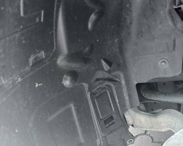 Червоний БМВ 3 Серія, об'ємом двигуна 2 л та пробігом 137 тис. км за 13800 $, фото 41 на Automoto.ua