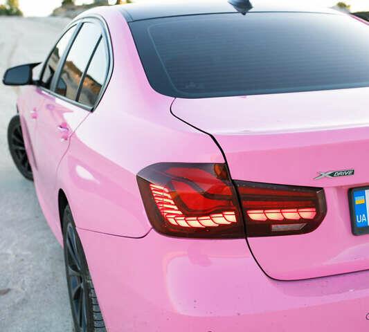 Червоний БМВ 3 Серія, об'ємом двигуна 2 л та пробігом 164 тис. км за 17500 $, фото 4 на Automoto.ua