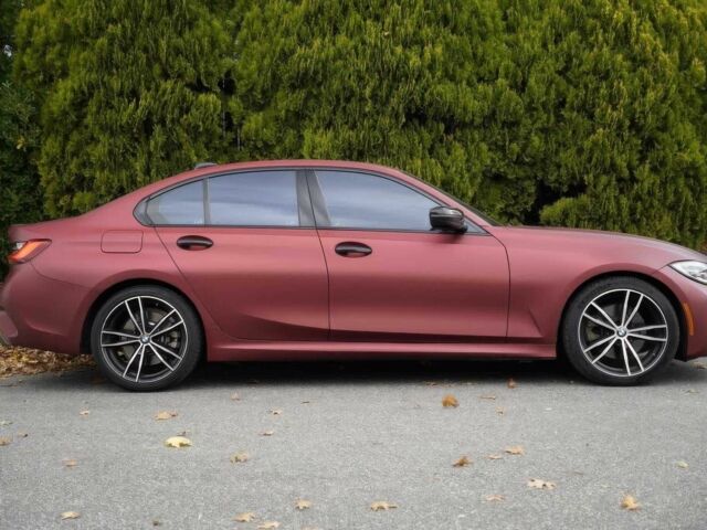 Красный БМВ 3 Серия, объемом двигателя 2 л и пробегом 34 тыс. км за 19700 $, фото 6 на Automoto.ua