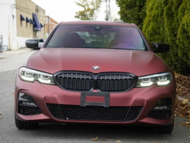 Червоний БМВ 3 Серія, об'ємом двигуна 2 л та пробігом 30 тис. км за 9400 $, фото 1 на Automoto.ua