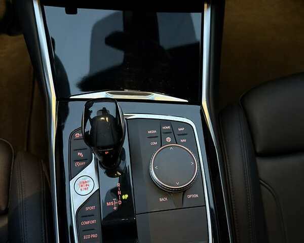 Красный БМВ 3 Серия, объемом двигателя 2 л и пробегом 115 тыс. км за 27900 $, фото 70 на Automoto.ua