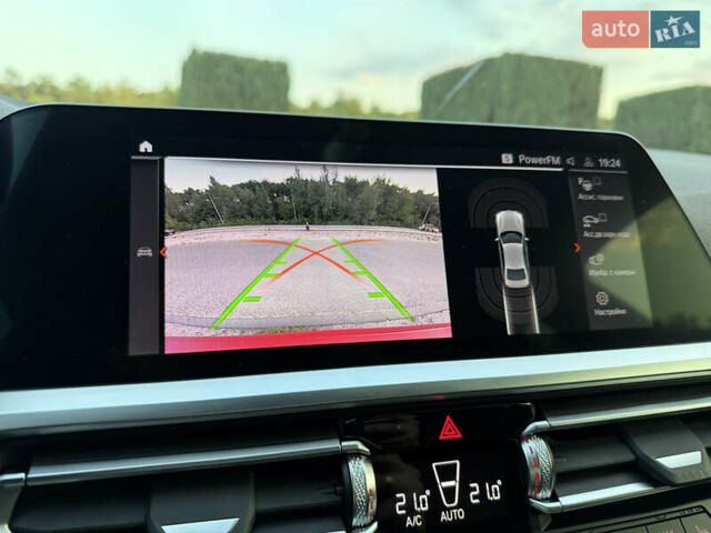 Красный БМВ 3 Серия, объемом двигателя 2 л и пробегом 19 тыс. км за 39900 $, фото 26 на Automoto.ua