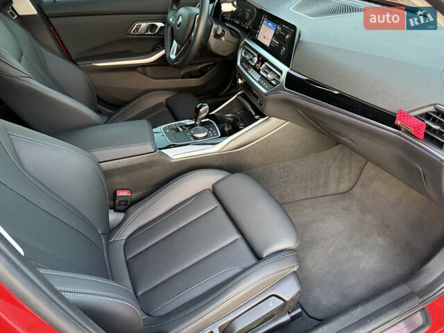 Красный БМВ 3 Серия, объемом двигателя 2 л и пробегом 19 тыс. км за 39900 $, фото 41 на Automoto.ua