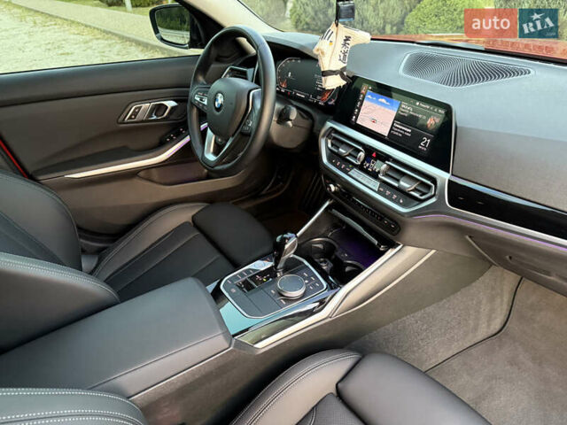 Красный БМВ 3 Серия, объемом двигателя 2 л и пробегом 19 тыс. км за 39900 $, фото 42 на Automoto.ua