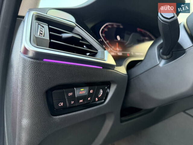 Красный БМВ 3 Серия, объемом двигателя 2 л и пробегом 19 тыс. км за 39900 $, фото 24 на Automoto.ua