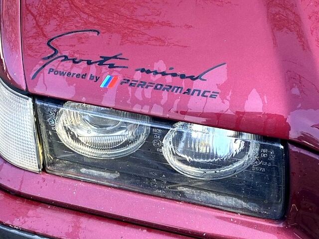 Красный БМВ 3 Серия, объемом двигателя 2 л и пробегом 350 тыс. км за 2000 $, фото 1 на Automoto.ua