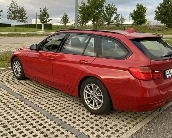 Красный БМВ 3 Серия, объемом двигателя 2 л и пробегом 160 тыс. км за 9000 $, фото 1 на Automoto.ua