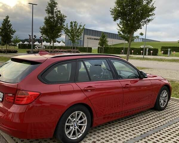 Красный БМВ 3 Серия, объемом двигателя 2 л и пробегом 160 тыс. км за 9000 $, фото 2 на Automoto.ua