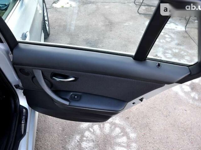 БМВ 3 Серія, об'ємом двигуна 2 л та пробігом 230 тис. км за 8999 $, фото 27 на Automoto.ua